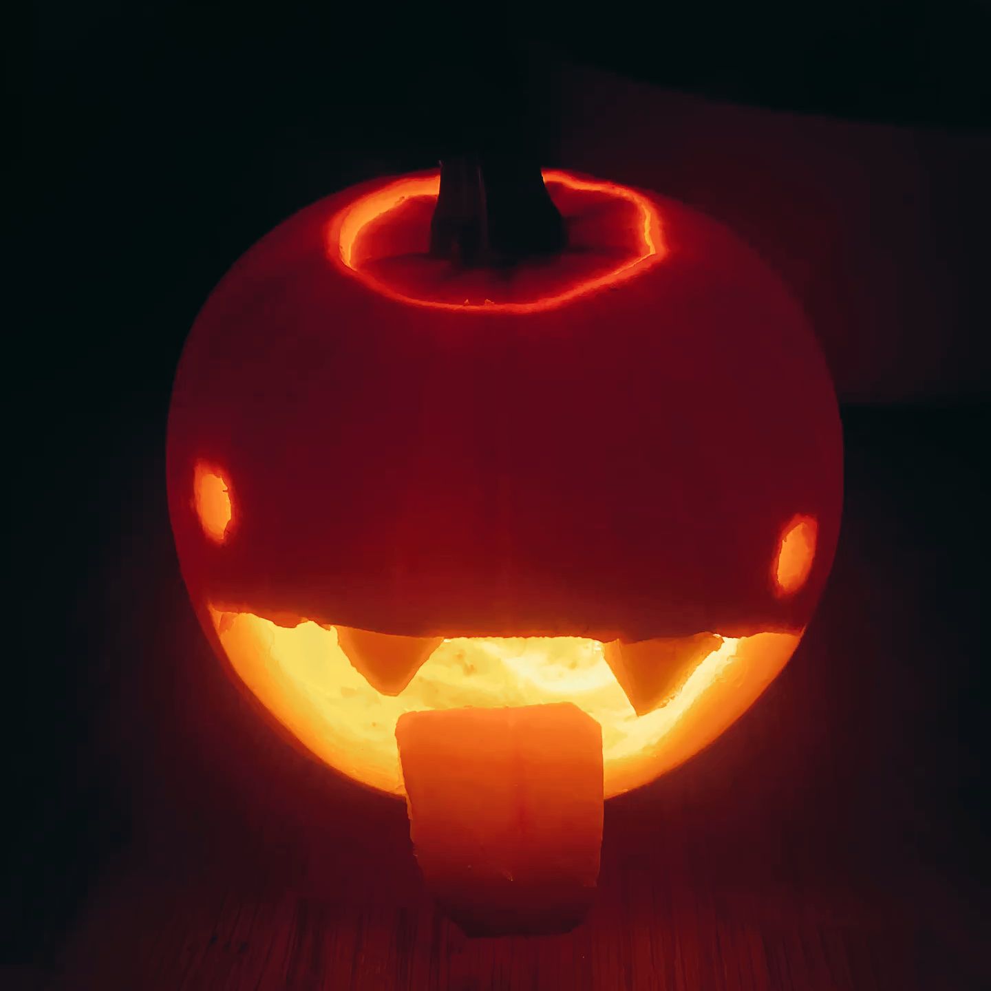 Pumpkin carving silly idea