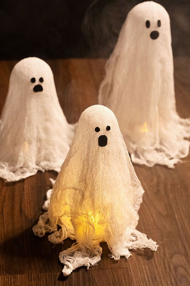 Cheesecloth Ghost | How to Make Cheesecloth Ghosts for Halloween