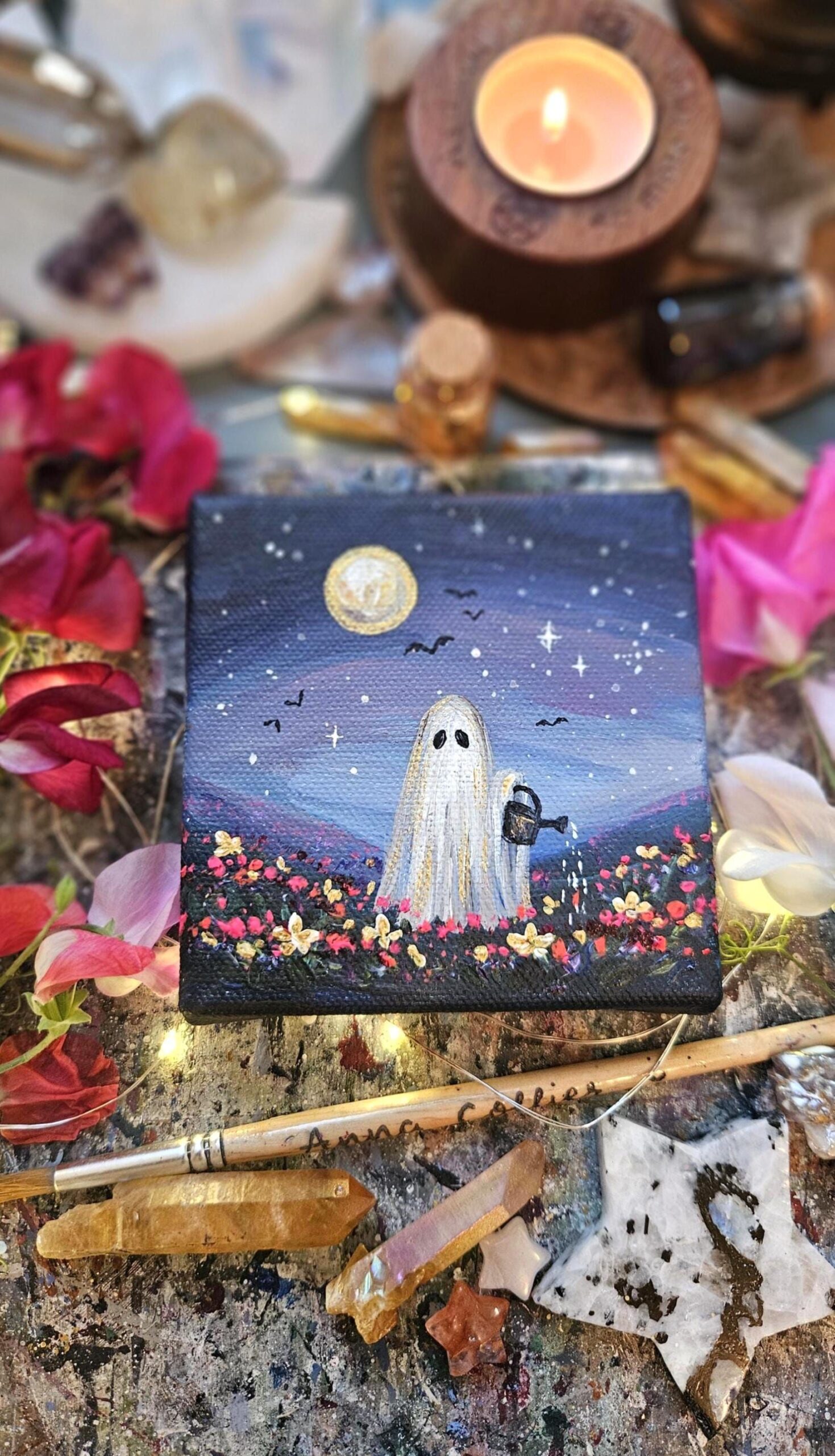 Gärtnerin Ghostie: Floral Spirit Painting with Gold Details for Sommerween