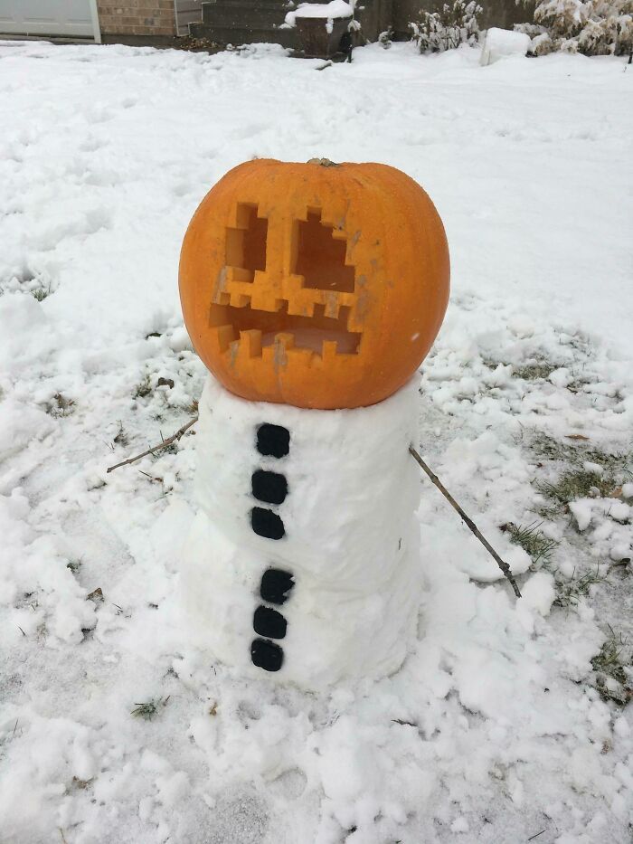 For Some God Forsaken Reason It Snowed In Utah Yesterday. My Friend Took He’s Already Made Halloween Pumpkin And Built A Snow Golem