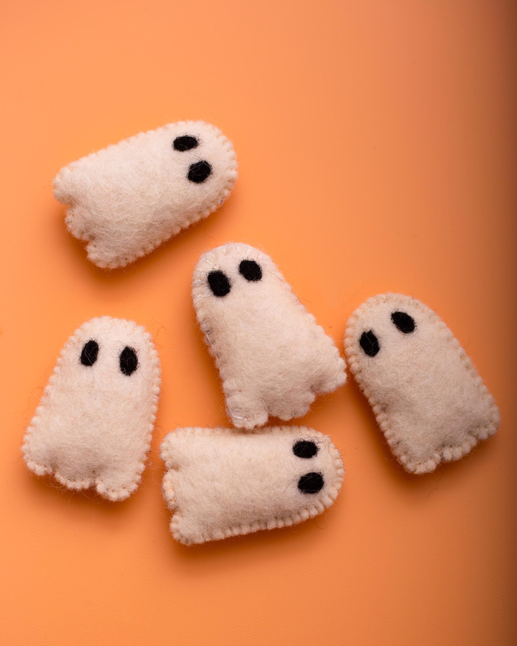 Halloween Ornaments- Ghost – Felt Ghost – Fall Autumn Shapes – October Special – Happy Halloween – Tree Decor- Wool Felt Ghost  – Halloween