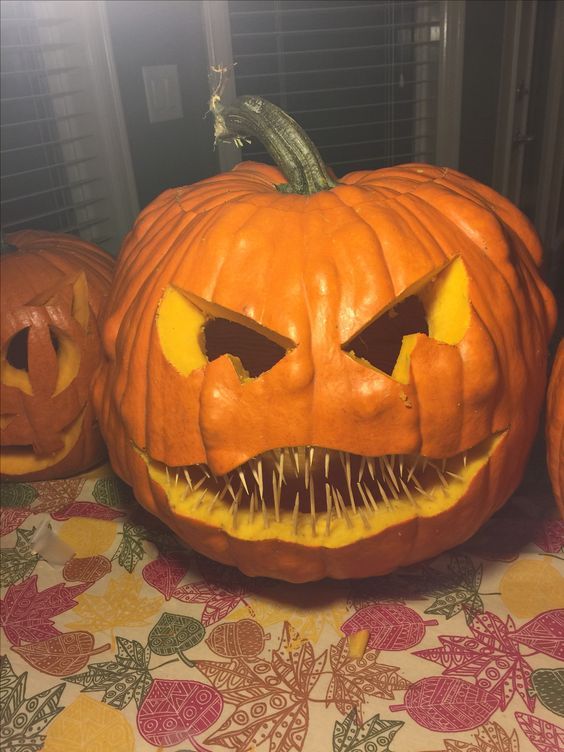 60 Best Pumpkin Carving Ideas That Ditches The Traditional Jack-O-Lantern » Hike N Dip