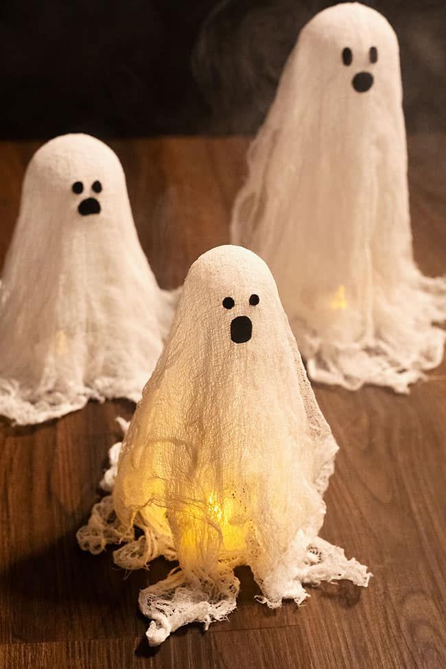 Cheesecloth Ghost | How to Make Cheesecloth Ghosts for Halloween
