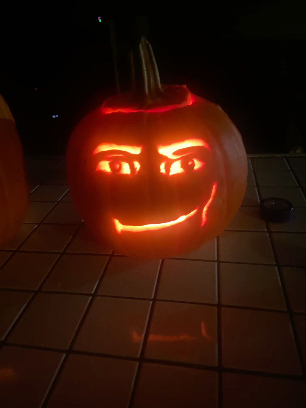 Roblox man face pumpkin😍