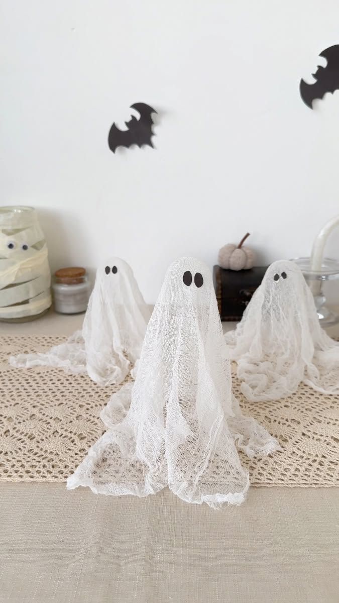 7M views · 87K reactions | Who said ghosts can’t be cute? 👻✨ Easy DIY Halloween decor that takes minutes but looks boo-tiful! 🎃🦇 #DIYHalloween” | Peri Azizov | Facebook