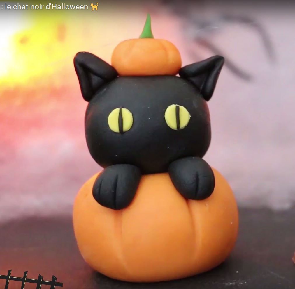 Le modelage du chat noir d’Halloween – Féerie Cake