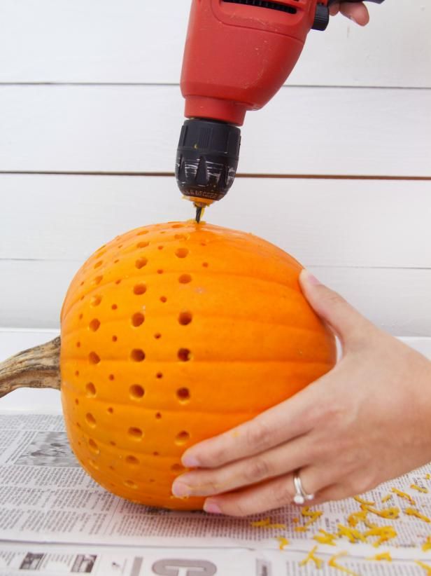 How to Make a Pretty Fretwork Pumpkin